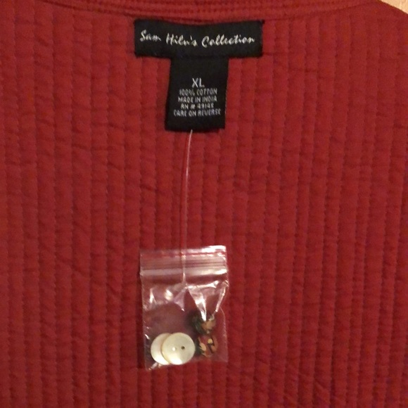Sam Hilu’s Collection Reversible Vest - Picture 7 of 7